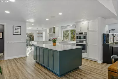 8750 SW Bridletrail Ave, Beaverton, OR 97008 - Photo 10