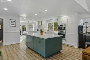 8750 SW Bridletrail Ave, Beaverton, OR 97008 - Photo 10