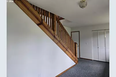 1852 Lakeview Dr, Sutherlin, OR 97479 - Photo 20