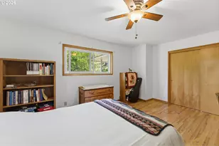 11842 SE Grant St, Portland, OR 97216 - Photo 26