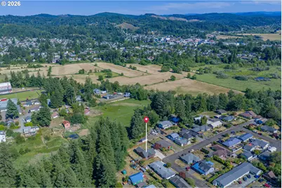 1100 N Juniper St, Coquille, OR 97423 - Photo 36