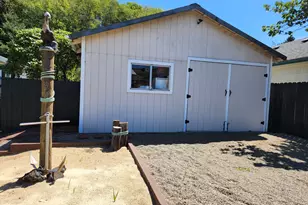 710 Clear Lake Ave, Winchester Bay, OR 97467 - Photo 6