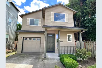 1022 SW 2nd Way, Troutdale, OR 97060 - Photo 1