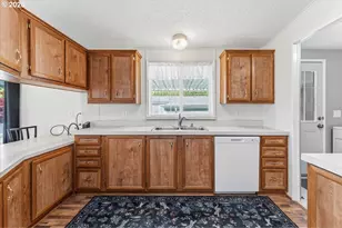 100 SW 195th Ave, Beaverton, OR 97006 - Photo 12