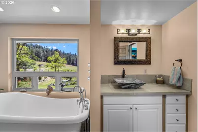 26008 Adam Rd, Canyon City, OR 97820 - Photo 32