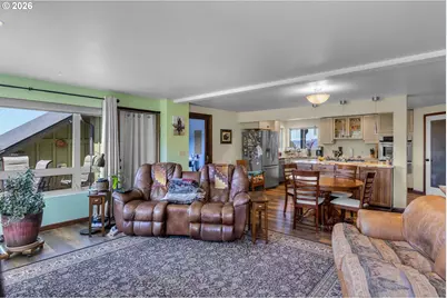 26008 Adam Rd, Canyon City, OR 97820 - Photo 14