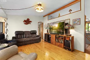 28664 N Umpqua Hwy, Idleyld Park, OR 97447 - Photo 22