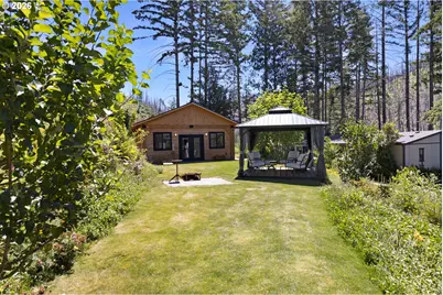 28664 N Umpqua Hwy, Idleyld Park, OR 97447 - Photo 38