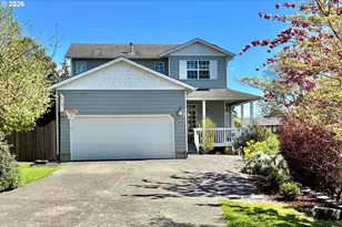 990 Bridge View Ct, Astoria, OR 97103 - Photo 1