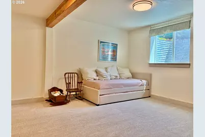 990 Bridge View Ct, Astoria, OR 97103 - Photo 10