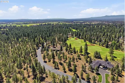17057 Golden Stone Dr, Sisters, OR 97759 - Photo 2