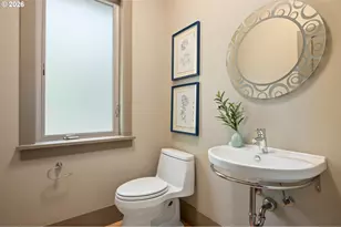 2029 Why Worry Ln, Eugene, OR 97405 - Photo 10