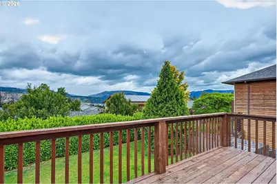 2912 Eugene St, Hood River, OR 97031 - Photo 30
