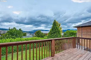 2912 Eugene St, Hood River, OR 97031 - Photo 30