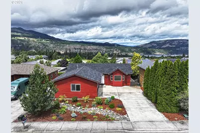 2912 Eugene St, Hood River, OR 97031 - Photo 1