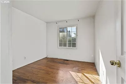 3301 SE 175th Pl, Portland, OR 97236 - Photo 18