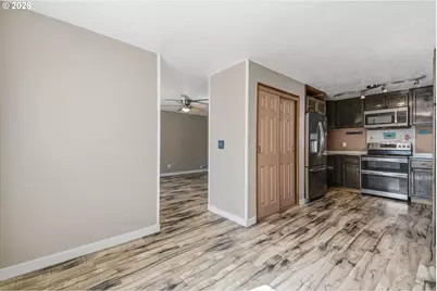 2790 S 9th St, Lebanon, OR 97355 - Photo 8