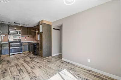 2790 S 9th St, Lebanon, OR 97355 - Photo 12