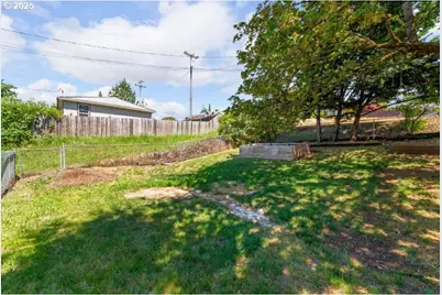 1235 SE Booth Ave, Roseburg, OR 97470 - Photo 26