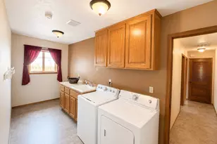 836 NW 21st St, McMinnville, OR 97128 - Photo 24
