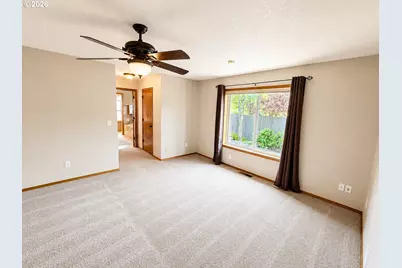 836 NW 21st St, McMinnville, OR 97128 - Photo 12