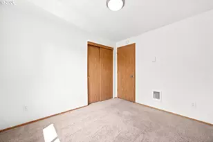 10416 NE 67th St, Vancouver, WA 98662 - Photo 12