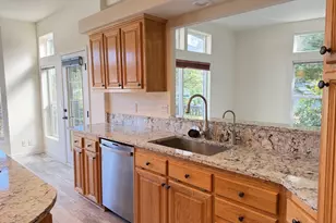 614 38th Pl, Florence, OR 97439 - Photo 14