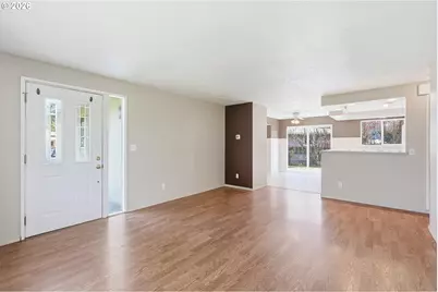 1137 1139 SW Fox Ct, Troutdale, OR 97060 - Photo 10