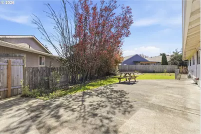 1137 1139 SW Fox Ct, Troutdale, OR 97060 - Photo 30