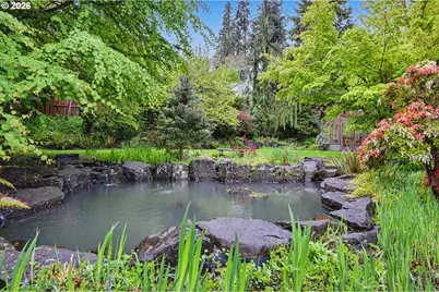 2089 Graham Dr, Eugene, OR 97405 - Photo 16