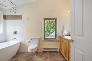 2089 Graham Dr, Eugene, OR 97405 - Photo 26