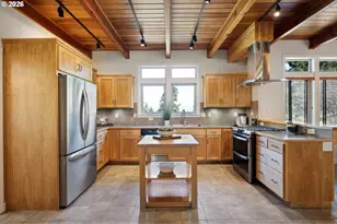 2089 Graham Dr, Eugene, OR 97405 - Photo 12