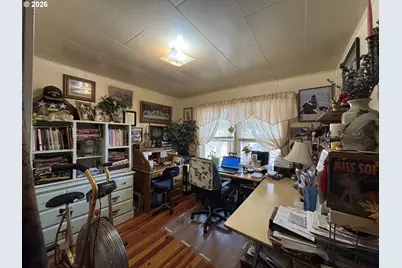 528 N Cozart Ave, Prairie City, OR 97869 - Photo 14