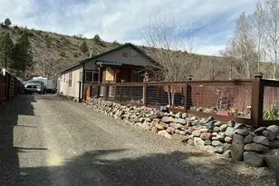 528 N Cozart Ave, Prairie City, OR 97869 - Photo 24