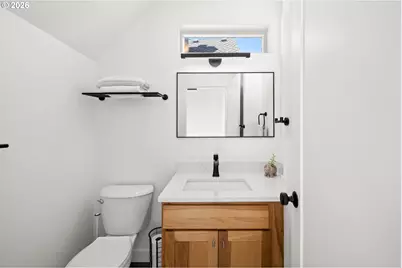 10920 SW Summer Lake Dr, Portland, OR 97223 - Photo 24