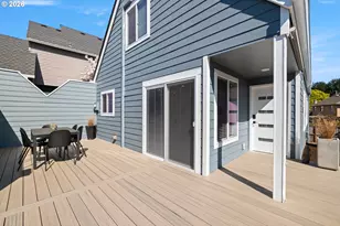 10920 SW Summer Lake Dr, Portland, OR 97223 - Photo 4