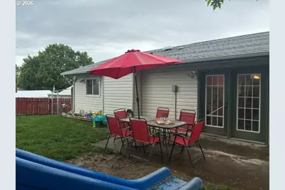 829 SE 9th St, Pendleton, OR 97801 - Photo 30
