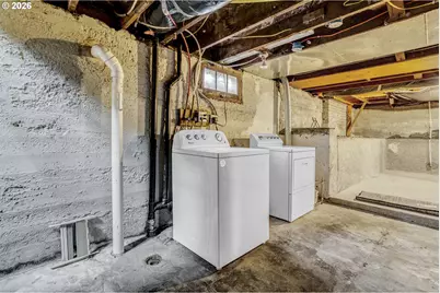 900 NE 91st Ave, Portland, OR 97220 - Photo 44