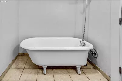 900 NE 91st Ave, Portland, OR 97220 - Photo 30