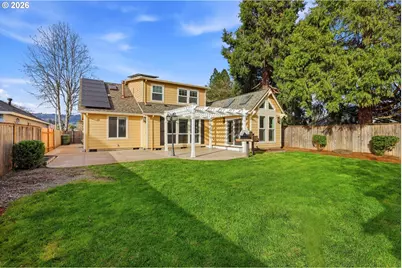 212 E Crestview Dr, Newberg, OR 97132 - Photo 30