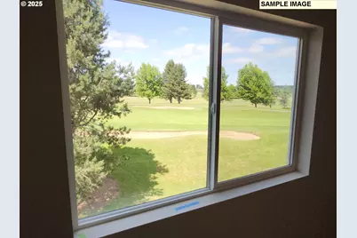 792 Magnolia Ave #51, Woodburn, OR 97071 - Photo 10