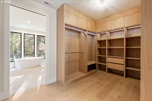 6096 Carman Dr, Lake Oswego, OR 97035 - Photo 14