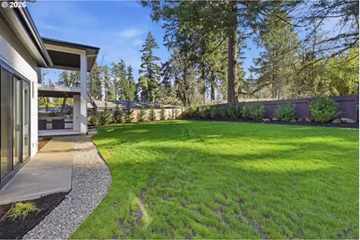 6096 Carman Dr, Lake Oswego, OR 97035 - Photo 4