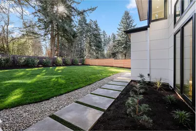 6096 Carman Dr, Lake Oswego, OR 97035 - Photo 44