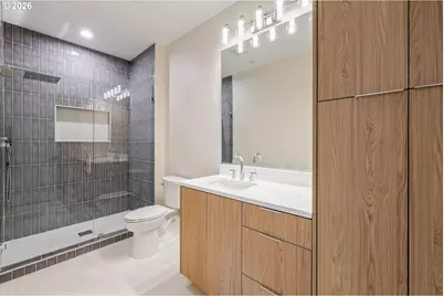 6096 Carman Dr, Lake Oswego, OR 97035 - Photo 22