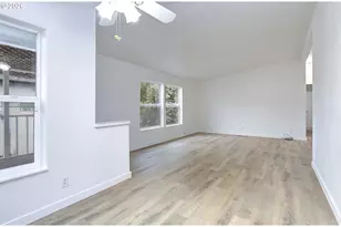 10400 NE 72nd Ave, Vancouver, WA 98686 - Photo 4