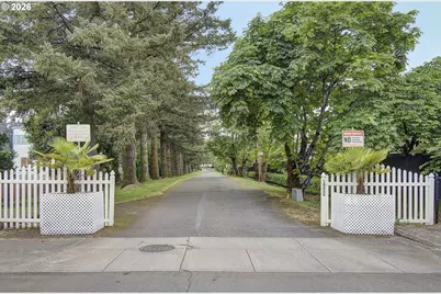10400 NE 72nd Ave #1, Vancouver, WA 98686 - Photo 2