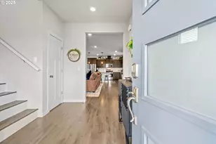 3477 SE Salmonfly Ln, Hillsboro, OR 97123 - Photo 6