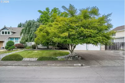 10600 NE 20th St, Vancouver, WA 98664 - Photo 2