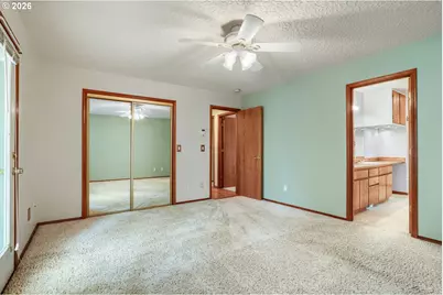 10600 NE 20th St, Vancouver, WA 98664 - Photo 14